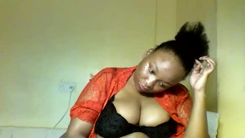 Prettie diva online show from October 10, 2025, 4:06 pm