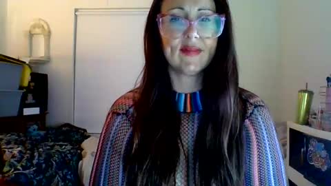 pretttykittty88 online show from September 12, 2025, 9:20 am