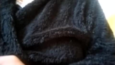    online show from December 14, 2025, 2:55 pm