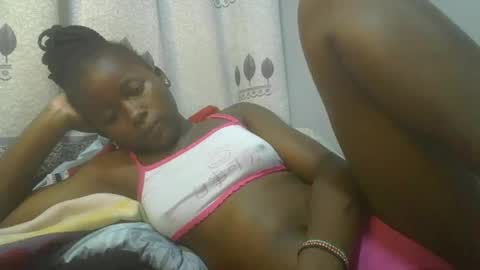 abella online show from February 3, 2025, 12:03 pm
