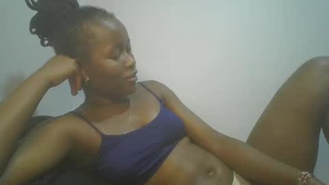 abella online show from February 3, 2025, 7:31 pm