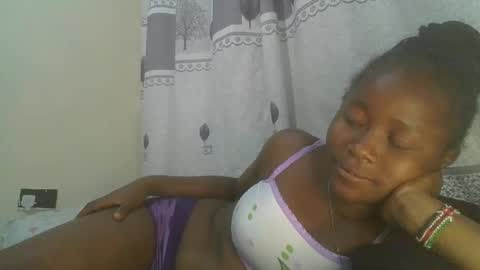 abella online show from February 5, 2025, 10:08 am