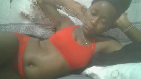 abella online show from February 14, 2025, 10:04 pm