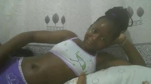 abella online show from February 19, 2025, 11:49 am