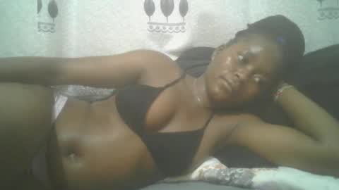 abella online show from February 28, 2025, 7:14 pm