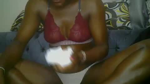 abella online show from September 14, 2025, 7:29 am