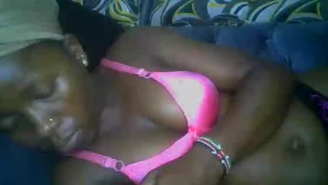 abella online show from September 17, 2025, 8:21 pm