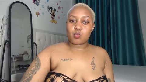 Annah online show from February 9, 2025, 9:39 pm