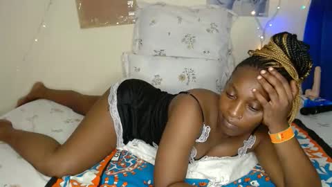 Snapshot of pretty_beiby26742079010 chatting on March 17, 2026, 1:43 am pretty beiby online show from March 17, 2026, 1:43 am
