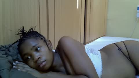 Snapshot of pretty_bianca22 chatting on July 14, 2026, 12:11 pm pretty_bianca22 online show from July 14, 2026, 12:11 pm