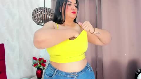 Snapshot of pretty_bigboobs_ chatting on February 17, 2025, 7:21 pm Carla online show from February 17, 2025, 7:21 pm