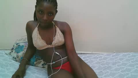 pretty online show from February 13, 2026, 11:17 am