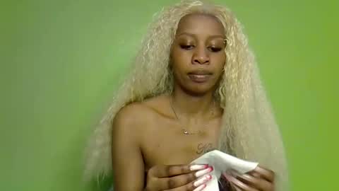 Snapshot of pretty_g2 chatting on October 23, 2025, 9:30 am pretty_g2 online show from October 23, 2025, 9:30 am