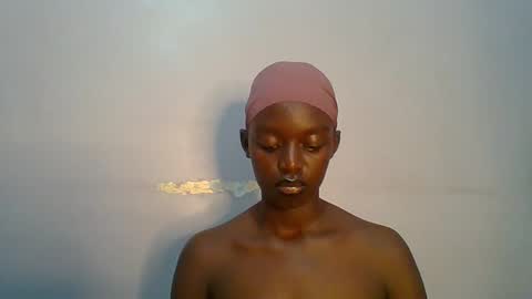 Snapshot of pretty_hearts chatting on February 22, 2026, 6:17 pm Shillah online show from February 22, 2026, 6:17 pm