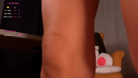 pretty_helga online show from March 27, 2026, 9:42 am