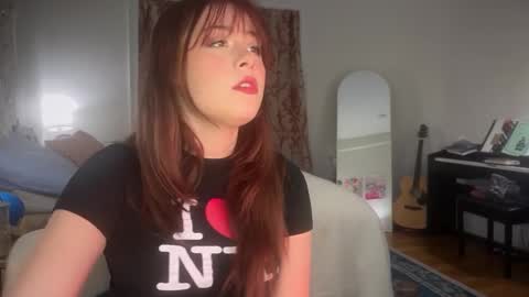 Snapshot of pretty_in_p1nk chatting on January 17, 2025, 2:18 am Sophie online show from January 17, 2025, 2:18 am