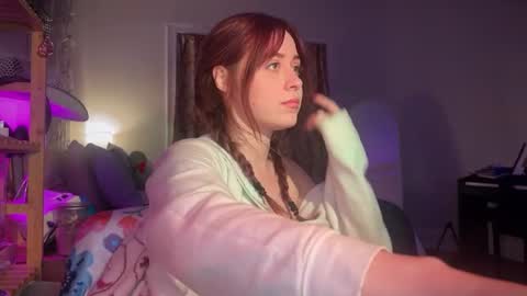 Snapshot of pretty_in_p1nk chatting on January 22, 2025, 8:51 am Sophie online show from January 22, 2025, 8:51 am