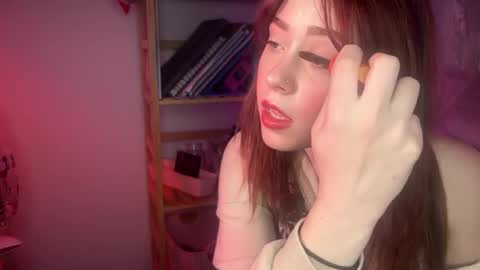 Snapshot of pretty_in_p1nk chatting on January 28, 2025, 2:11 am Sophie online show from January 28, 2025, 2:11 am