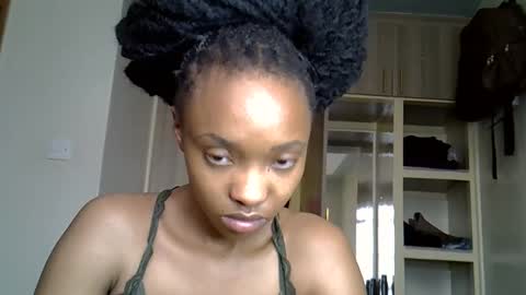 Jaz online show from September 9, 2025, 10:04 am