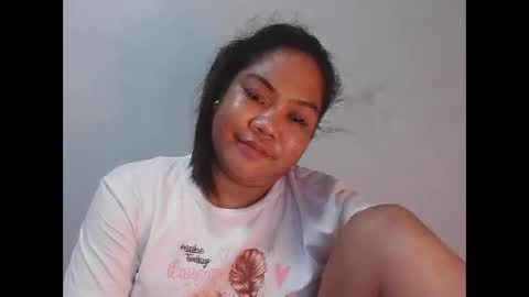 Snapshot of pretty_jewel05 chatting on September 11, 2025, 11:21 am pretty_jewel05 online show from September 11, 2025, 11:21 am