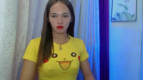 pretty_lady_kitty online show from February 14, 2025, 4:04 am
