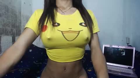 pretty_lady_kitty online show from October 12, 2025, 1:43 pm