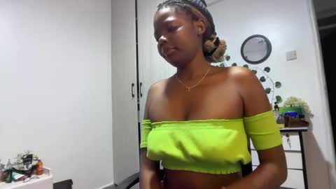 Pretty peaches online show from February 14, 2026, 10:39 pm