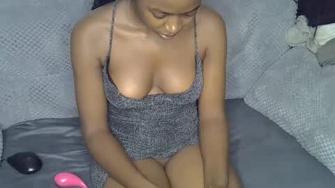 Snapshot of pretty_petite24 chatting on June 17, 2026, 6:42 pm pretty_petite24 online show from June 17, 2026, 6:42 pm