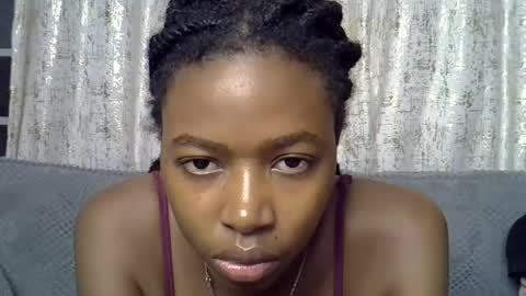 Snapshot of pretty_petite24 chatting on June 28, 2026, 7:36 am pretty_petite24 online show from June 28, 2026, 7:36 am