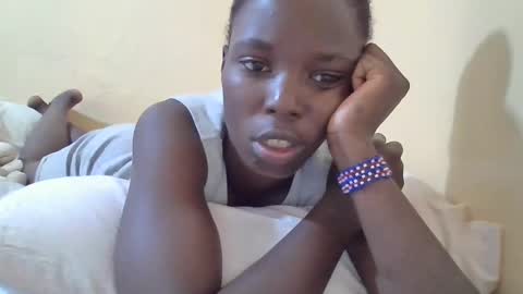 pretty_petite_ebony online show from March 3, 2025, 4:47 am