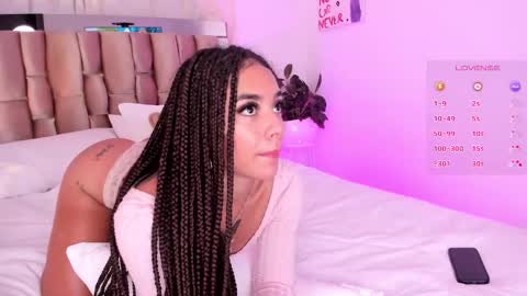 Snapshot of pretty_pettite chatting on February 16, 2025, 12:19 am pretty_pettite online show from February 16, 2025, 12:19 am