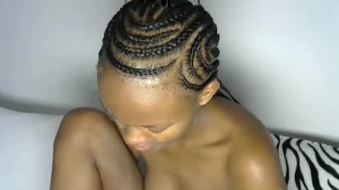 Pretty doll online show from February 20, 2026, 7:10 am