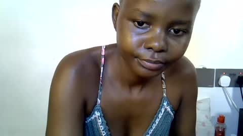 pretty_scooper online show from June 12, 2026, 9:19 am