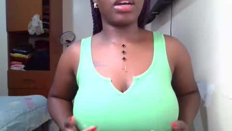 pretty_shila online show from April 4, 2026, 9:45 pm