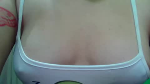 Snapshot of pretty_stela chatting on February 19, 2025, 1:39 pm pretty stela online show from February 19, 2025, 1:39 pm