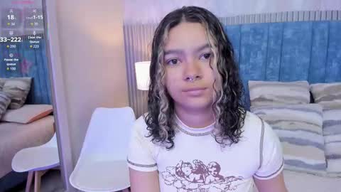 Snapshot of pretty_sunlight_ chatting on February 6, 2026, 1:54 am Daisy Flower online show from February 6, 2026, 1:54 am