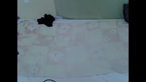 Twirl online show from April 13, 2026, 10:59 pm