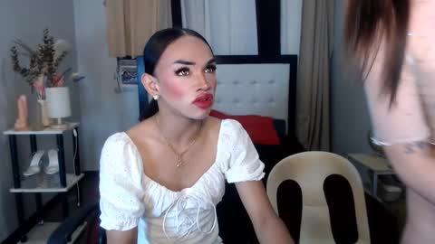 Snapshot of prettyakhira chatting on February 17, 2025, 12:38 pm prettyakhira online show from February 17, 2025, 12:38 pm