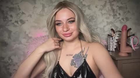 Snapshot of prettyaliceee chatting on November 7, 2025, 3:17 am Alice online show from November 7, 2025, 3:17 am