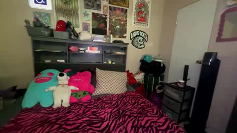 stacy online show from February 12, 2026, 9:43 pm