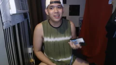 Snapshot of prettyboycum69 chatting on September 26, 2025, 7:12 am RAVEN online show from September 26, 2025, 7:12 am