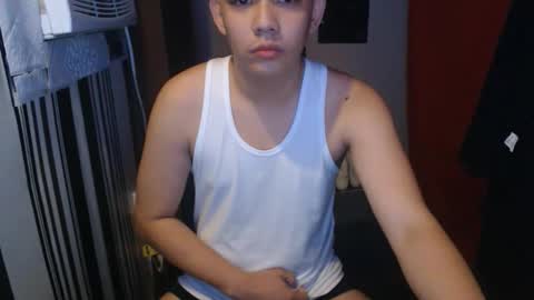 Snapshot of prettyboycum69 chatting on September 27, 2025, 12:48 am RAVEN online show from September 27, 2025, 12:48 am