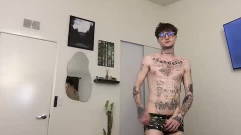 pretty boy online show from January 13, 2026, 4:51 am