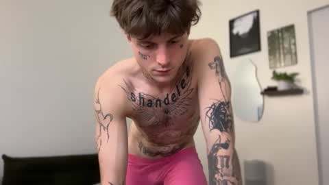 pretty boy online show from May 18, 2026, 4:07 am
