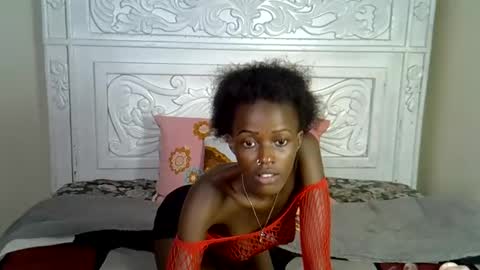 Snapshot of prettybunnny chatting on January 17, 2026, 4:54 pm Bunny online show from January 17, 2026, 4:54 pm