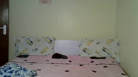 Snapshot of prettybunnny chatting on February 16, 2026, 3:52 pm Bunny online show from February 16, 2026, 3:52 pm