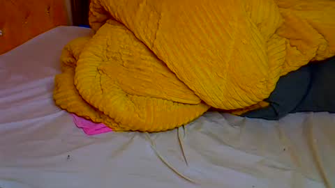 prettycandy0 online show from January 8, 2026, 4:42 pm