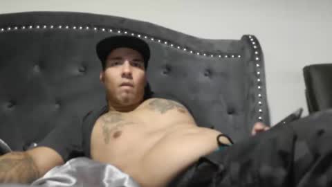 Snapshot of prettydaddyik6992 chatting on April 9, 2026, 10:48 pm DADDYDICRICO6969 online show from April 9, 2026, 10:48 pm