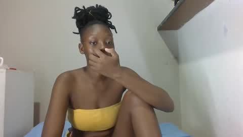 prettydollk_dons online show from February 21, 2026, 7:20 am