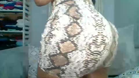 PrettyEla online show from September 10, 2025, 12:43 am